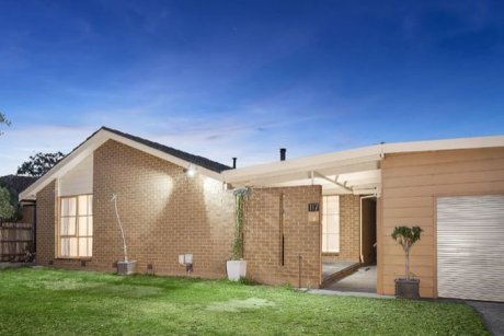 unapproved buildings on home owner's land